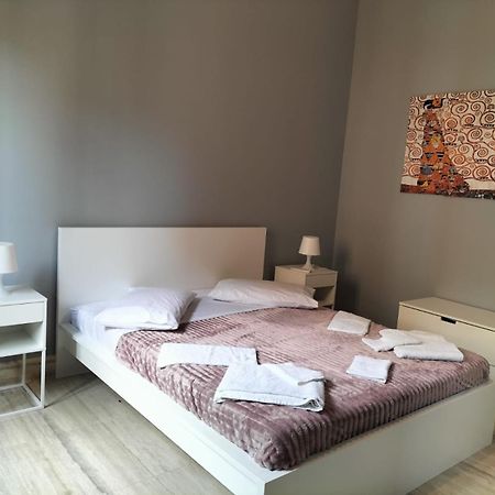 Old Bakery Two Bed Room Apartment روما المظهر الخارجي الصورة